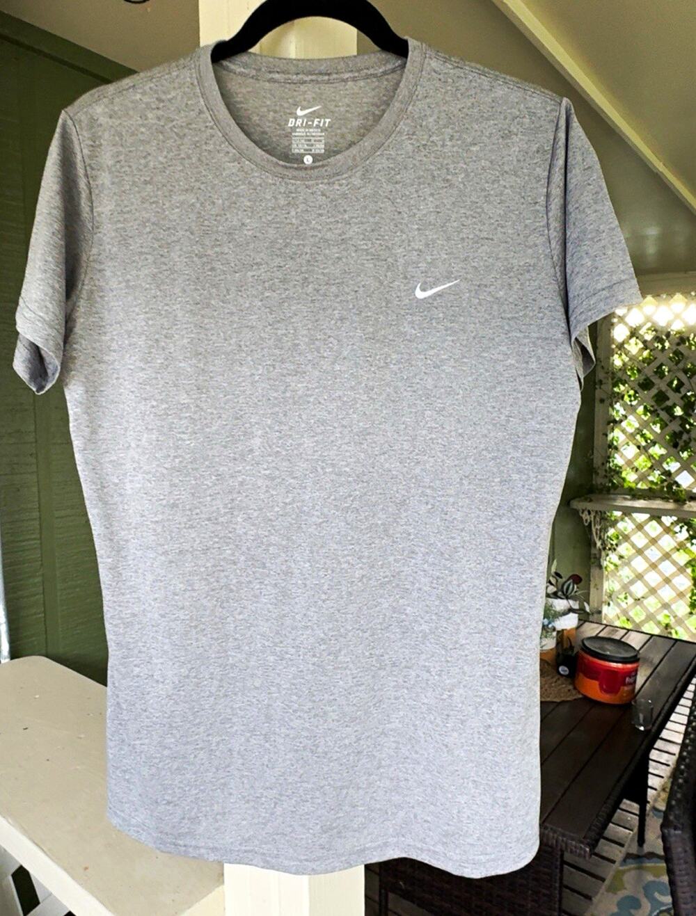 Nike Dri-FIT Men's L Gray Crew Neck Short Sleeve Polyester Logo T-Shirt